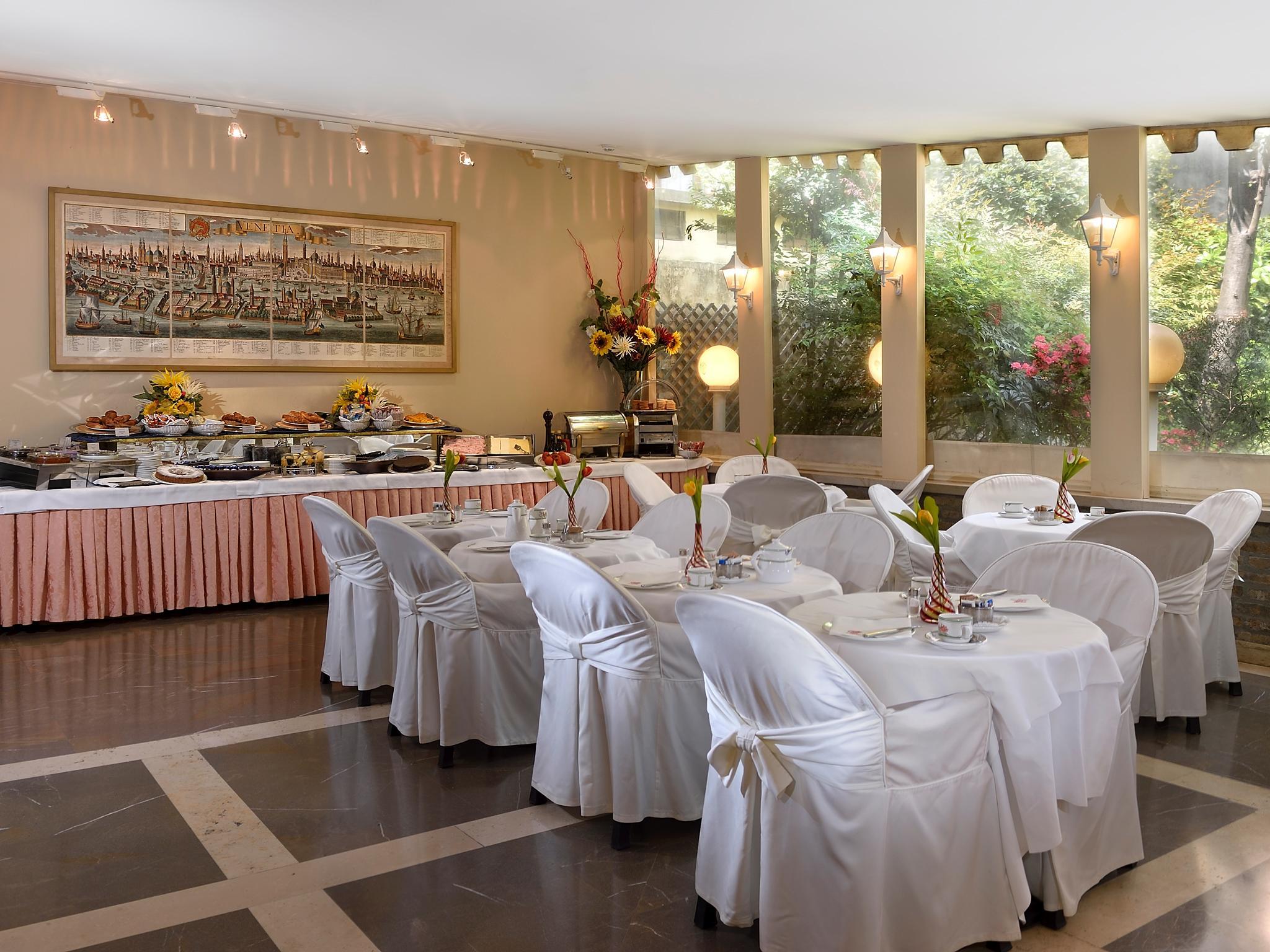 Hotel Amadeus Venezia Esterno foto