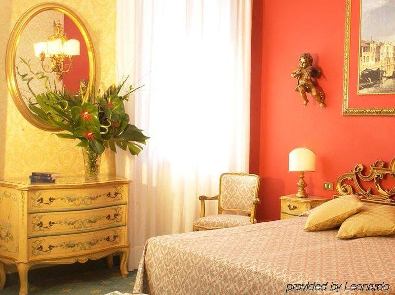 Hotel Amadeus Venezia Esterno foto