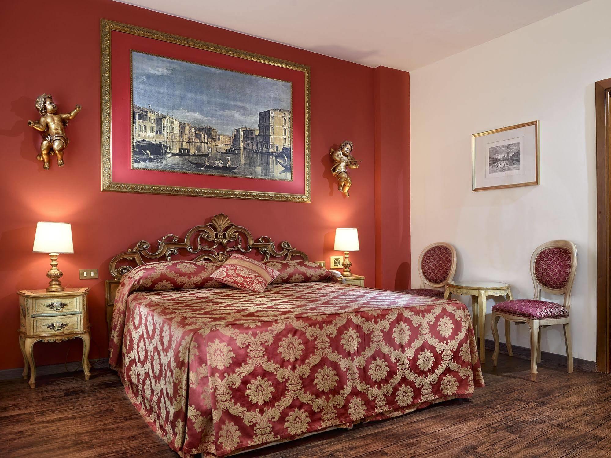 Hotel Amadeus Venezia Esterno foto